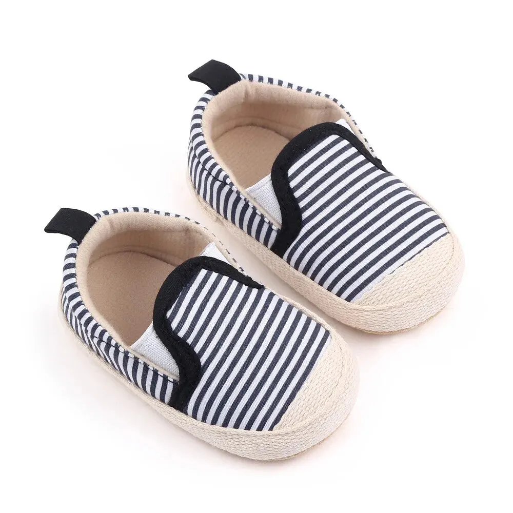 D2679-Stripes Black