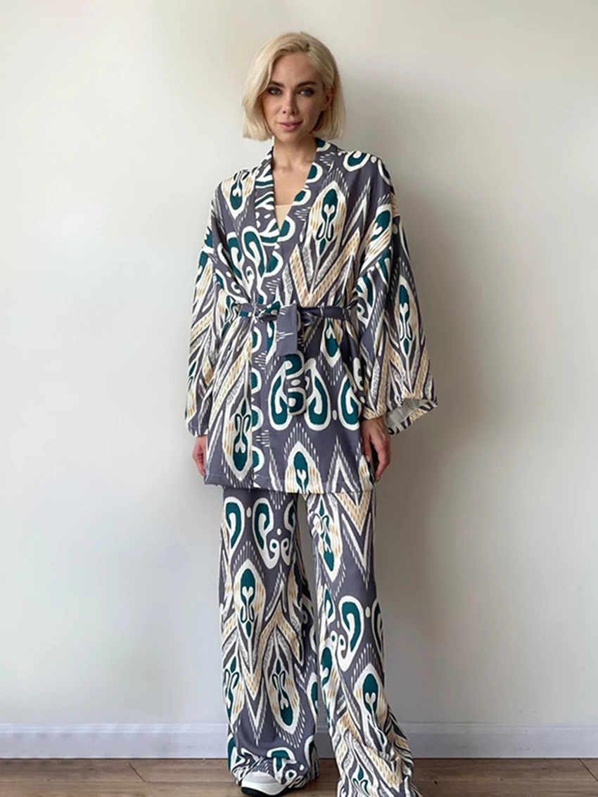 Martahqiqi Spring Female Sleepwear Set Sexy V-Neck Robe Long Sleeve Nightie Lace Up Bathrobe Pants Fashion Printing Pyjamas Suit
