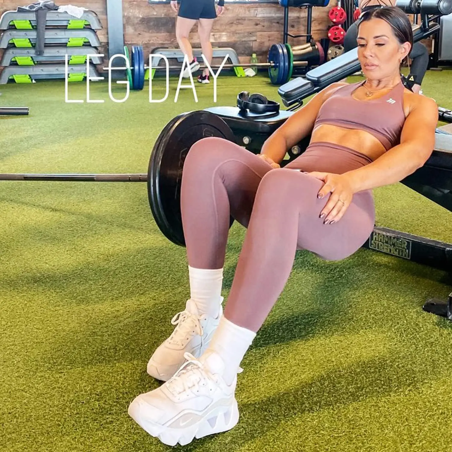 Sports New Women's Pocket Leggings with High Waist and Abdominal Compression for Fitness Soft and Comfortable Fitness Leggings 5