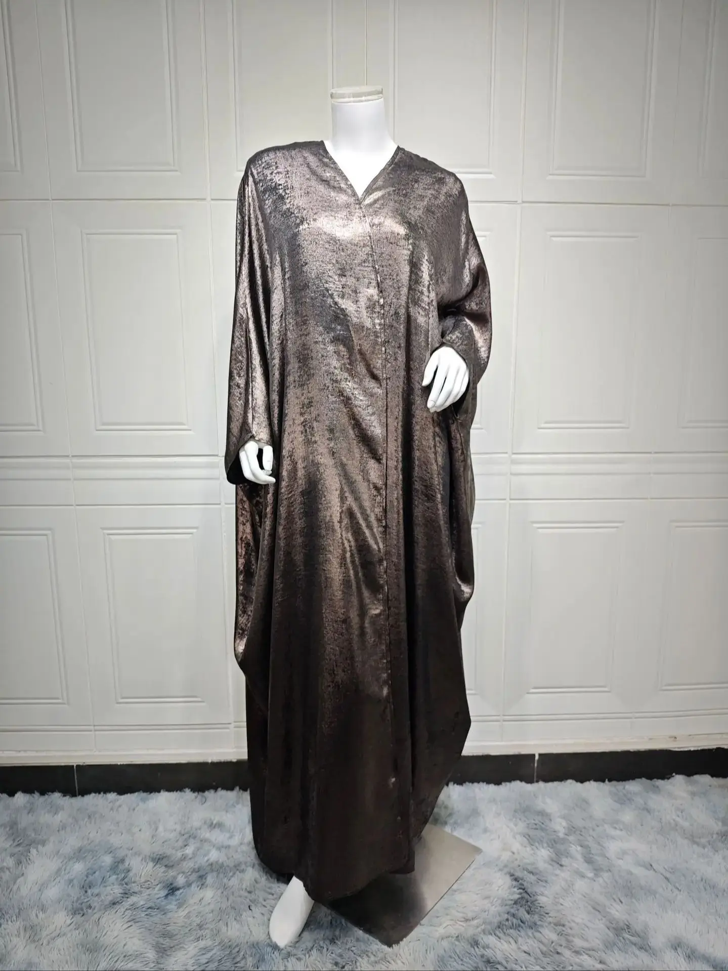 silvery Kimono
