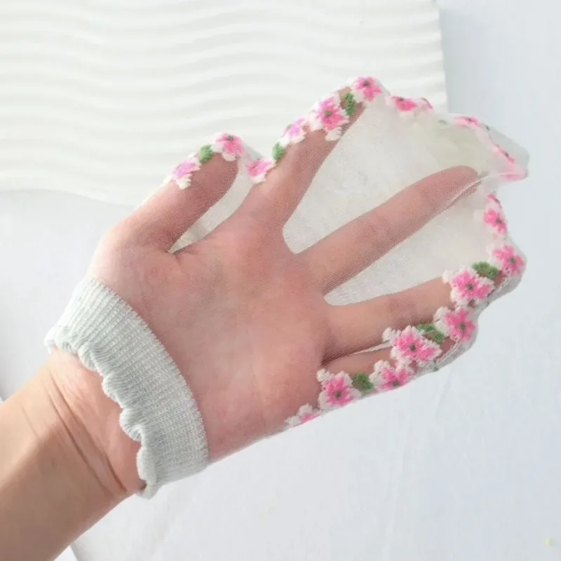 2 Pairs Women Floral Printed Transparent Socks Fashionable Cute Lace Sweat Absorbing Breathable Soft Comfortable Casual Socks