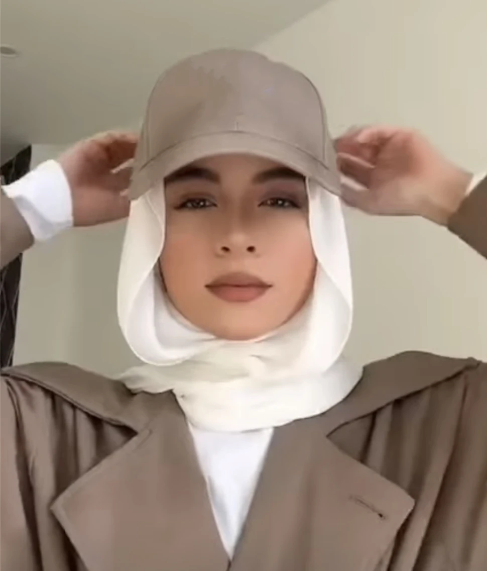 Turkish Hijab Chiffon Hijab With Baseball Cap Muslim Chiffon Instant Shawls Bonnet Cap Underscarf Headscarf printed scarf knitted scarves cashmere scarf neck gaiter scarf knitted scarf silk scarf tactical scarf square scarf neck warmer scarf gradient scarf cotton head wrap