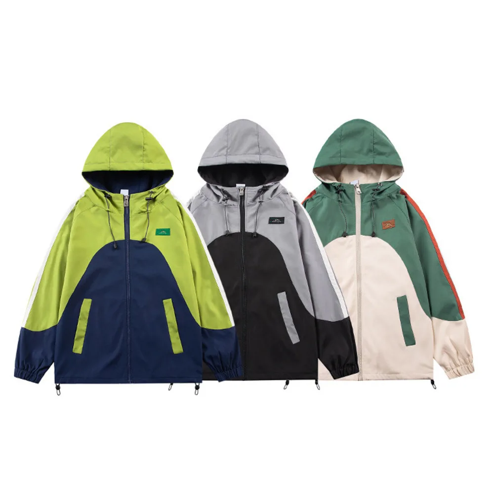 Giacca uomo outdoor stile montagna a contrasto con cappuccio_voghion.com