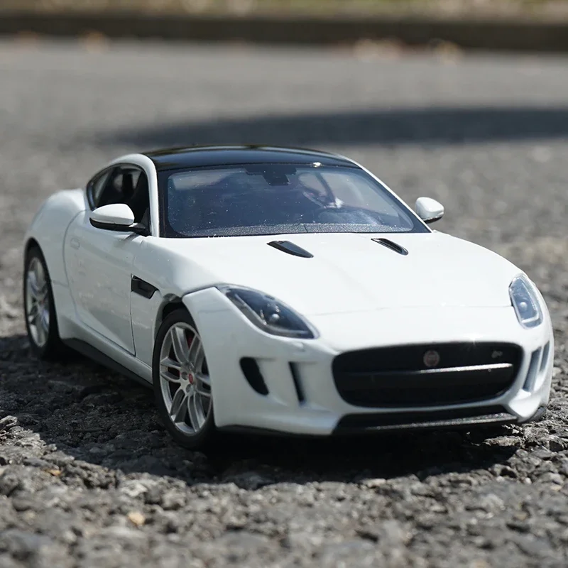 

Модель спортивного автомобиля Welly 1:24 JAGUAR F-Type Coupe из сплава, модель игрушечного автомобиля из литого металла, Коллекционная модель автомобиля, подарок для детей