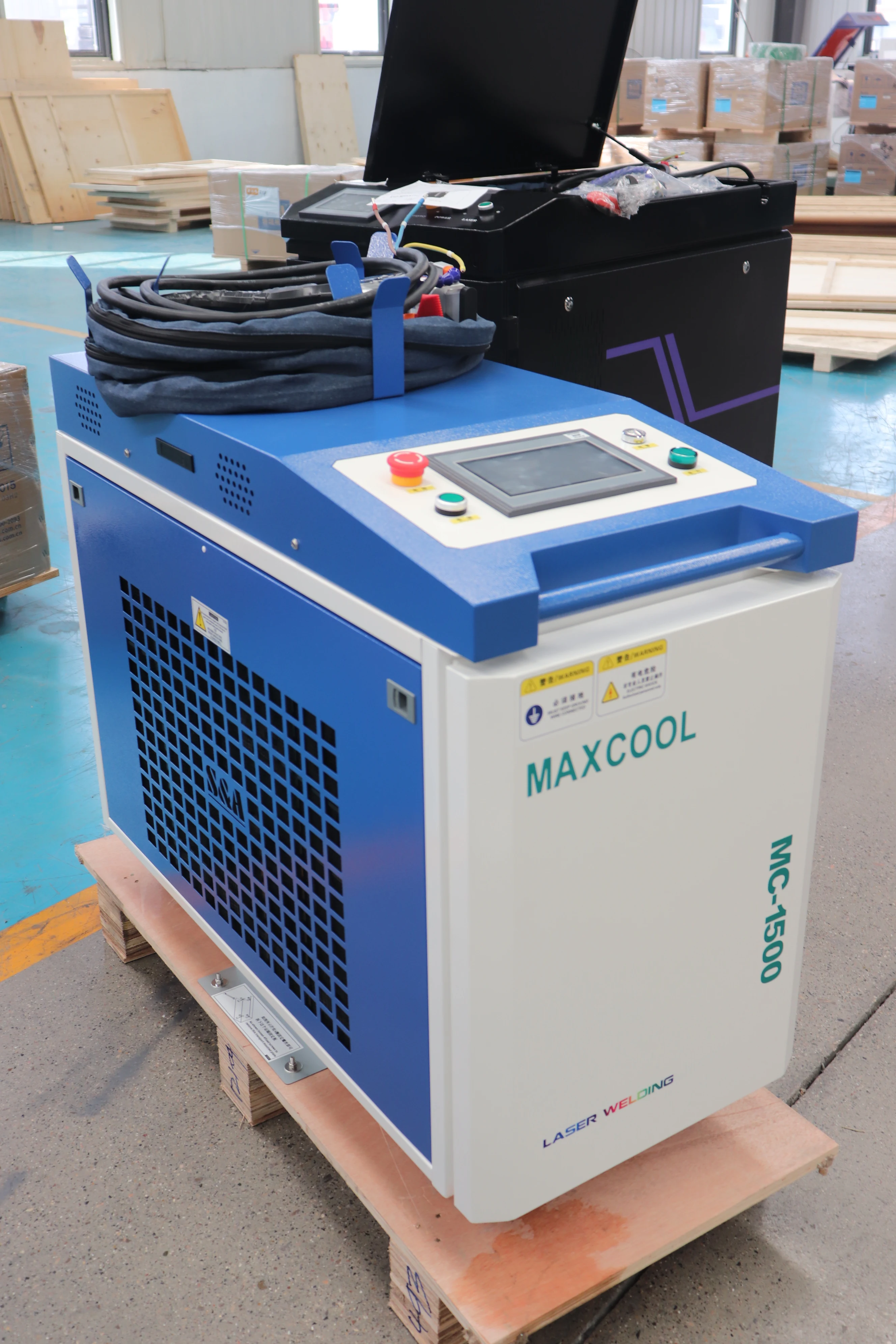 

Welding Cleaning Cutting 4 in 1 CW Fiber Laser Machine Cheap and Good 1-3KW MAX Raycus JPT Reci Au3tech System Handheld Gun