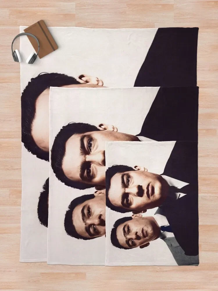 Kray Twins ������ ���, ����� �� �ʼ�ǰ, ���� ħ�� ���