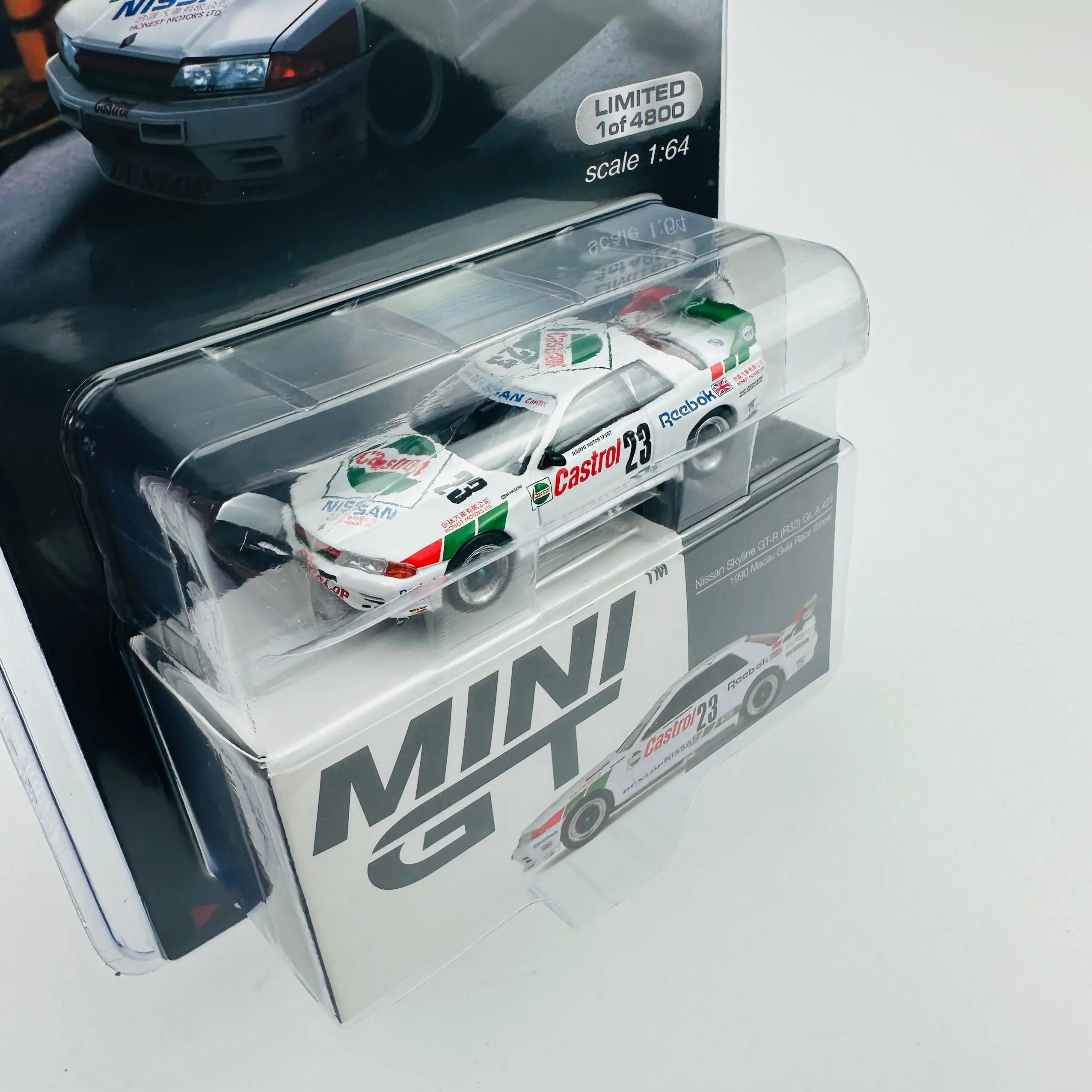 ミニカー MINI GT Nissan Skyline GT-R Gr.A #11 BP MINI GT 178 Nissan Skyline GT-R (R32) Gr. A #11 BP 1993