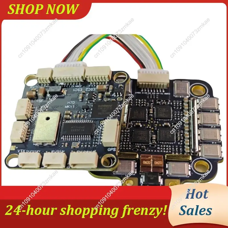 Carte de vol STM32H743 FPV avec gyroscopes doubles et baromètre