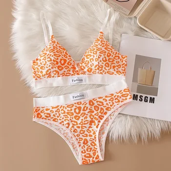 Women Seamless Bra Set Low Waist Panties Cotton 17