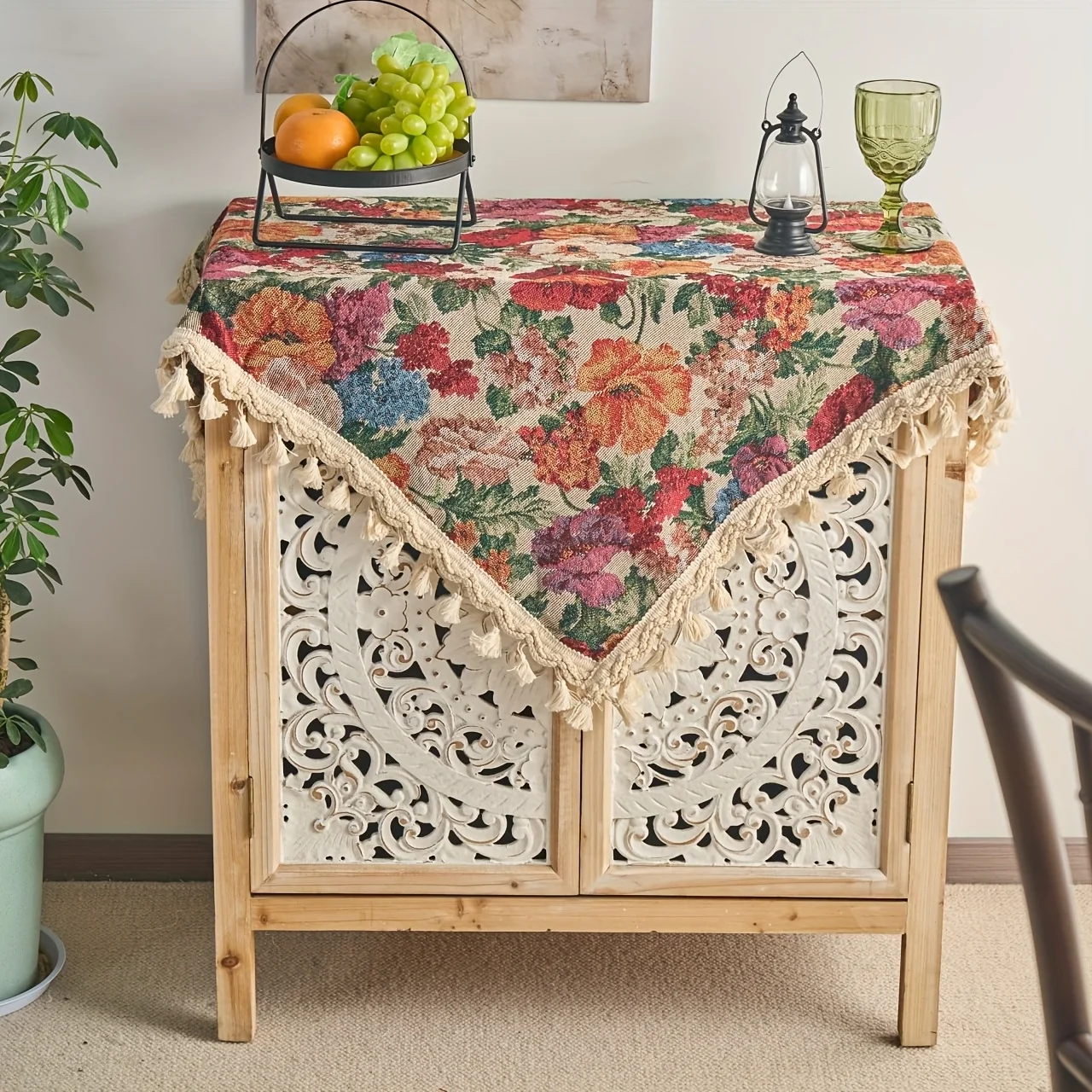 Vintage Jacquard Table Cover 4