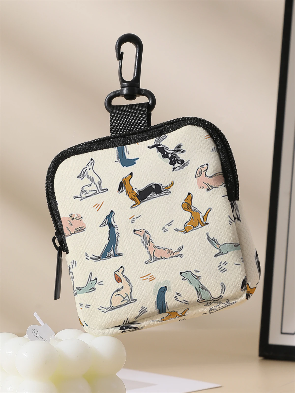 Cartoon dog patterned high-capacity coin wallets, digital printed wallets, and storage bags are ideal choices for gift giving