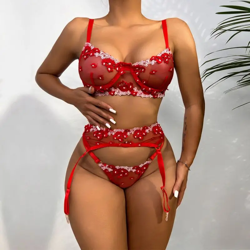 

Sexy Flower Fancy Underwear Mini Flower Embroidery Push Up Bra Panties Sets Deep V Gather Top Sexy Underwear Three Piece Set