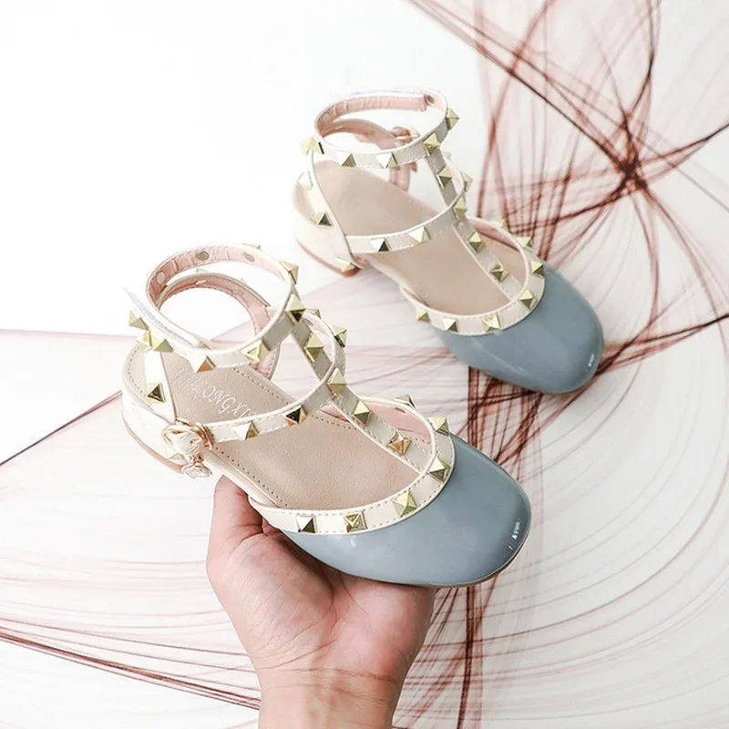 Girls Roman Shoes Summer Sandals New Fashion Children Princess Kids Shoes Rivet Square Mouth Small leather shoes kids sandals kids shoes