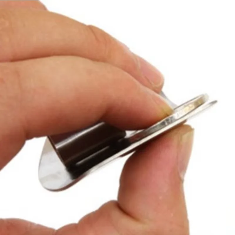1PC Finger Guard Protect Finger Hand Cut Hand Protector Knife Cut Protection Stainless Steel Kitchen Tools Accessories