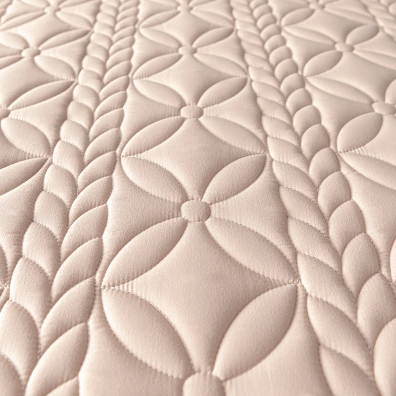 100% Waterproof Fitted Sheet Solid Color Cotton Quilted Embossed Mattress Protector Style Cover for Mattress Soft Pad for Bed 3