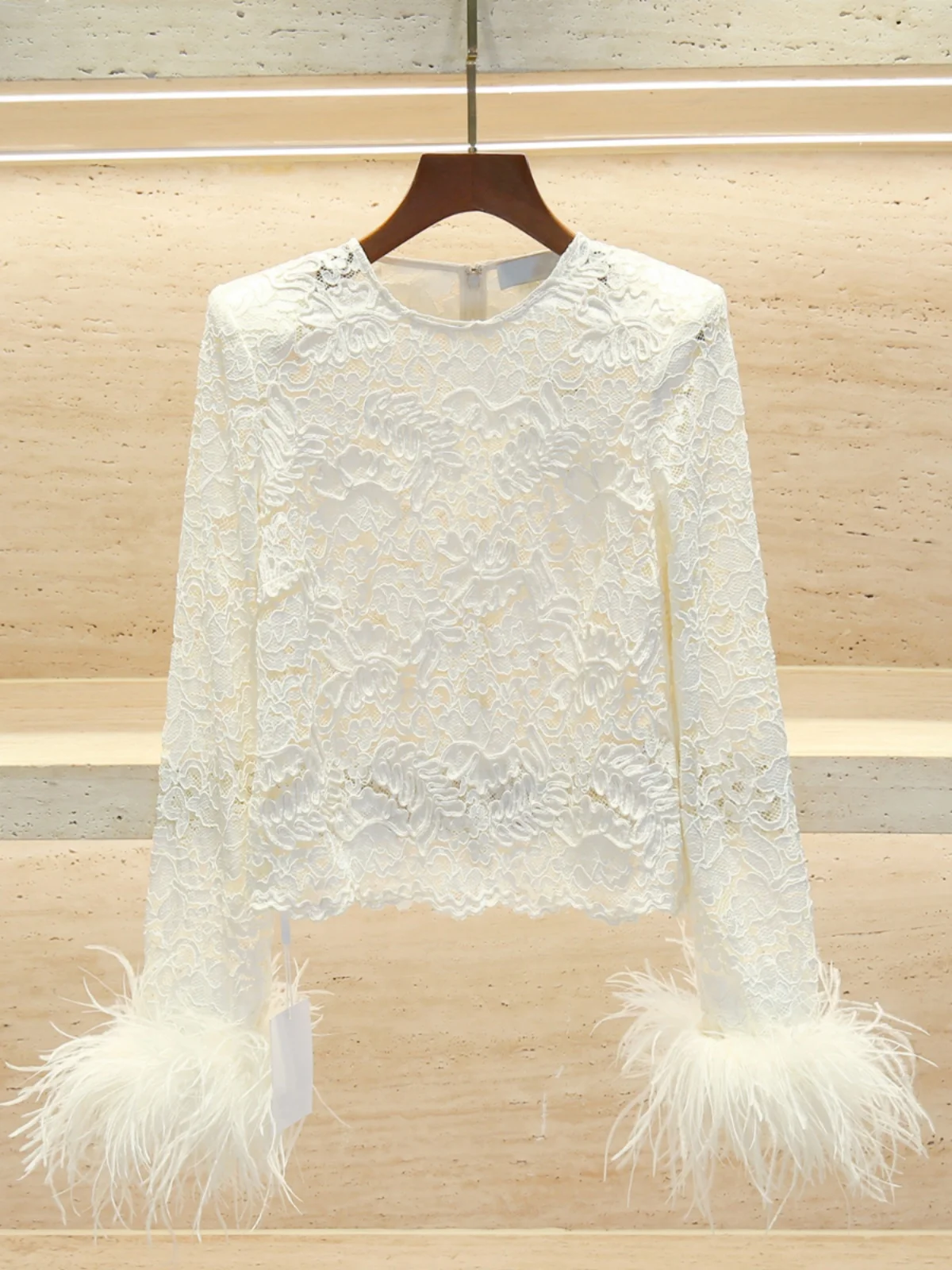 

Luxury Designer Brand Spring 2024 Vintage Hook Flower Lace Short Sleeve Top