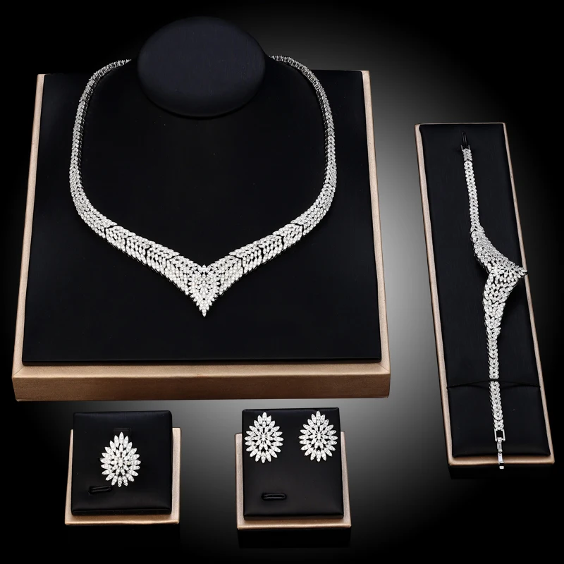 

2023 Zircon Super Deluxe Tassel Water Drop Big Wedding Bridal Necklace Earrings 4 Pieces Nigerian Dubai Women's Jewelry Set
