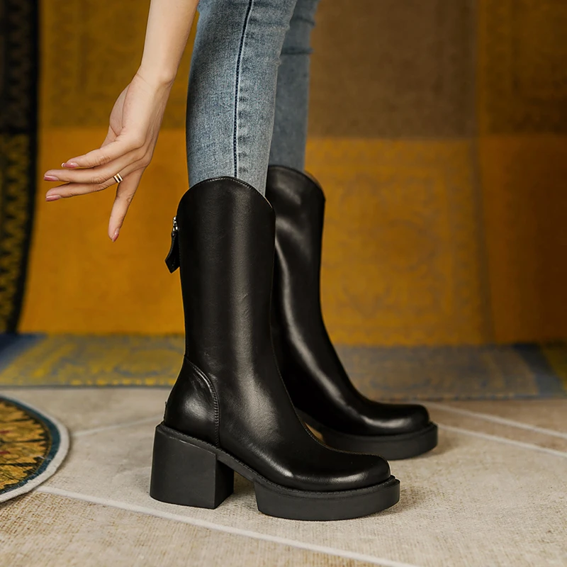 

Женские ботинки из коровьей кожи, на платформе, до середины икры