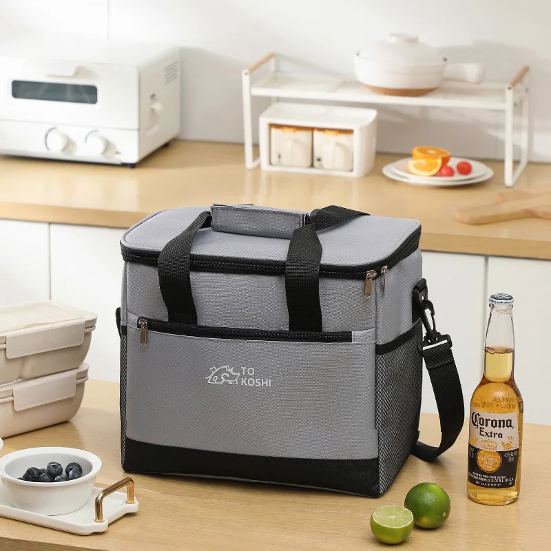 Insulated Outdoor Picnic Bag for Fresh Food Preservation