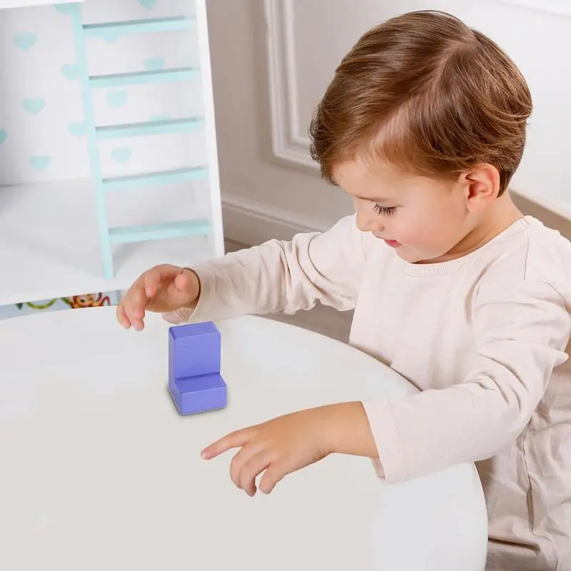 Рисунок 3 - Детские строительные блоки