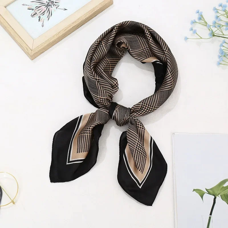 3 Brown fine grid 70*702