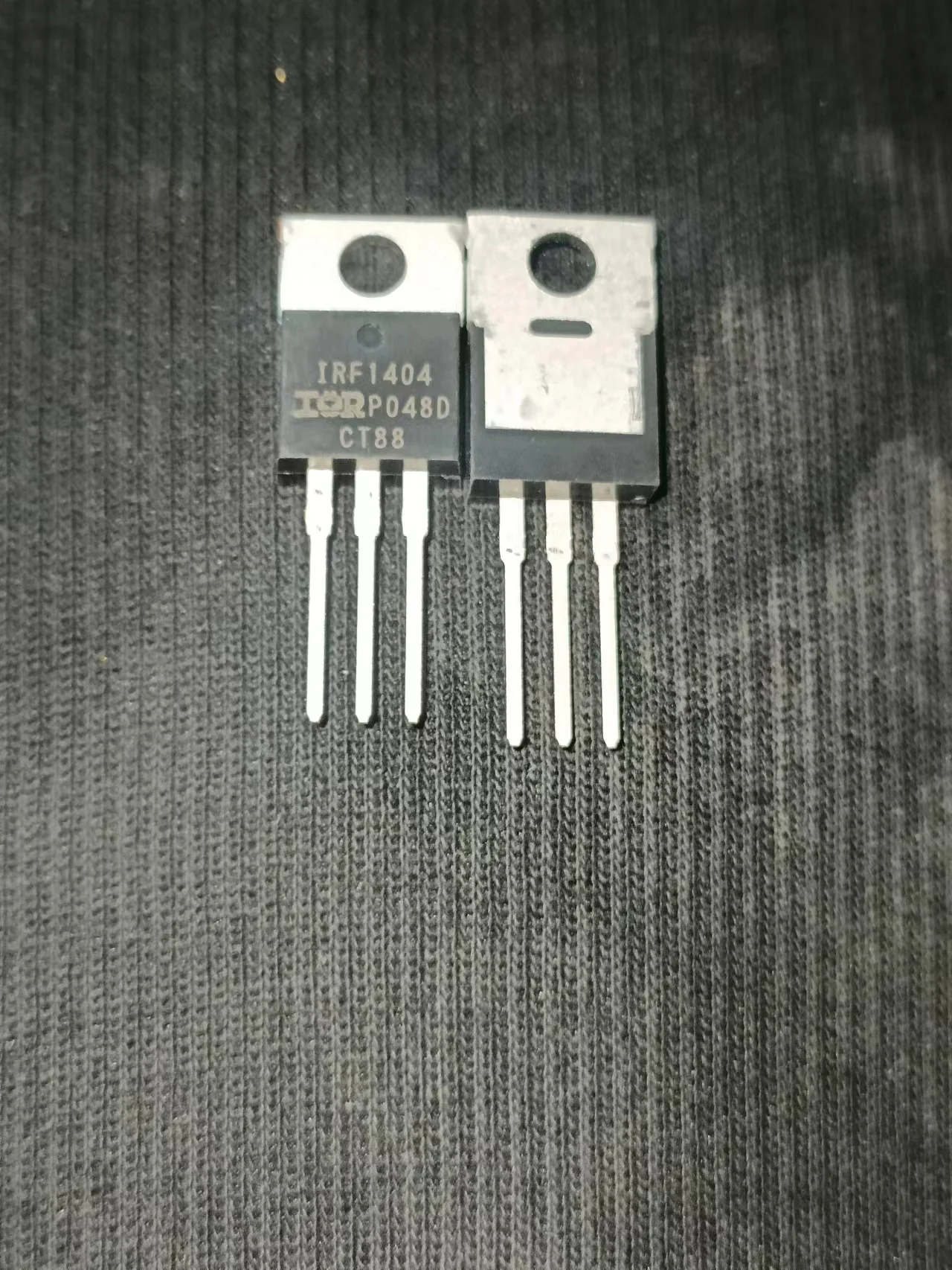 IRF1404 Mosfet Original 100% IRF1404PBF 40V 202A TO220 Transistor