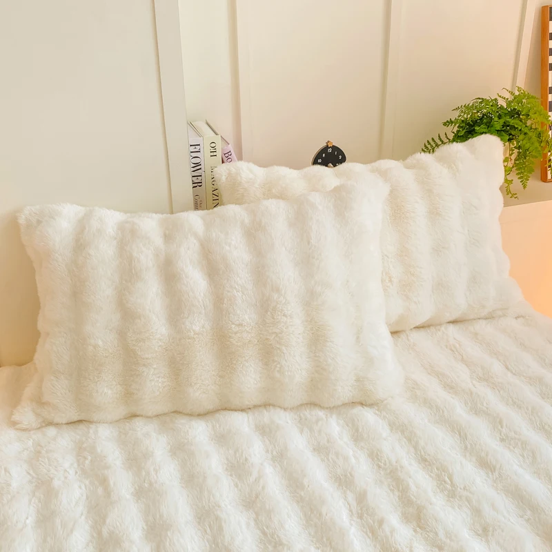 Fluffy Plush Pillowcase image 4