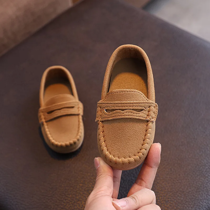 Kids Moccasins Retro Classic Children Flats Soft Bottom 2025 New Fashion Boys Girls Casual Shoes Soild Color Versatile Non-slip