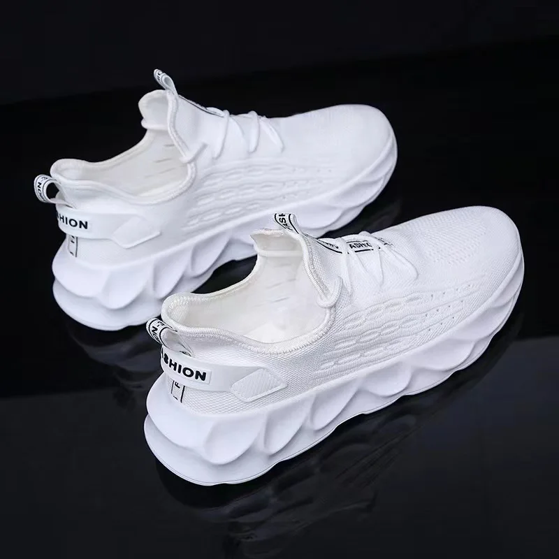 Summer Men's Casual Sport Shoes Light Sneakers White Outdoor Breathable Mesh Black Running Shoes Athletic Jogging Tennis Shoes 3