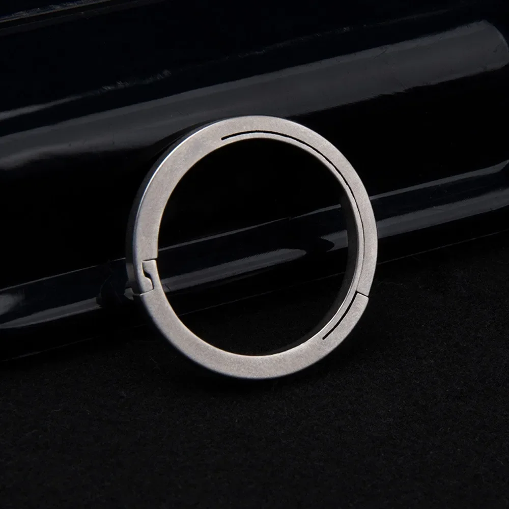 Titanium Alloy Quick Release Belt Keychain