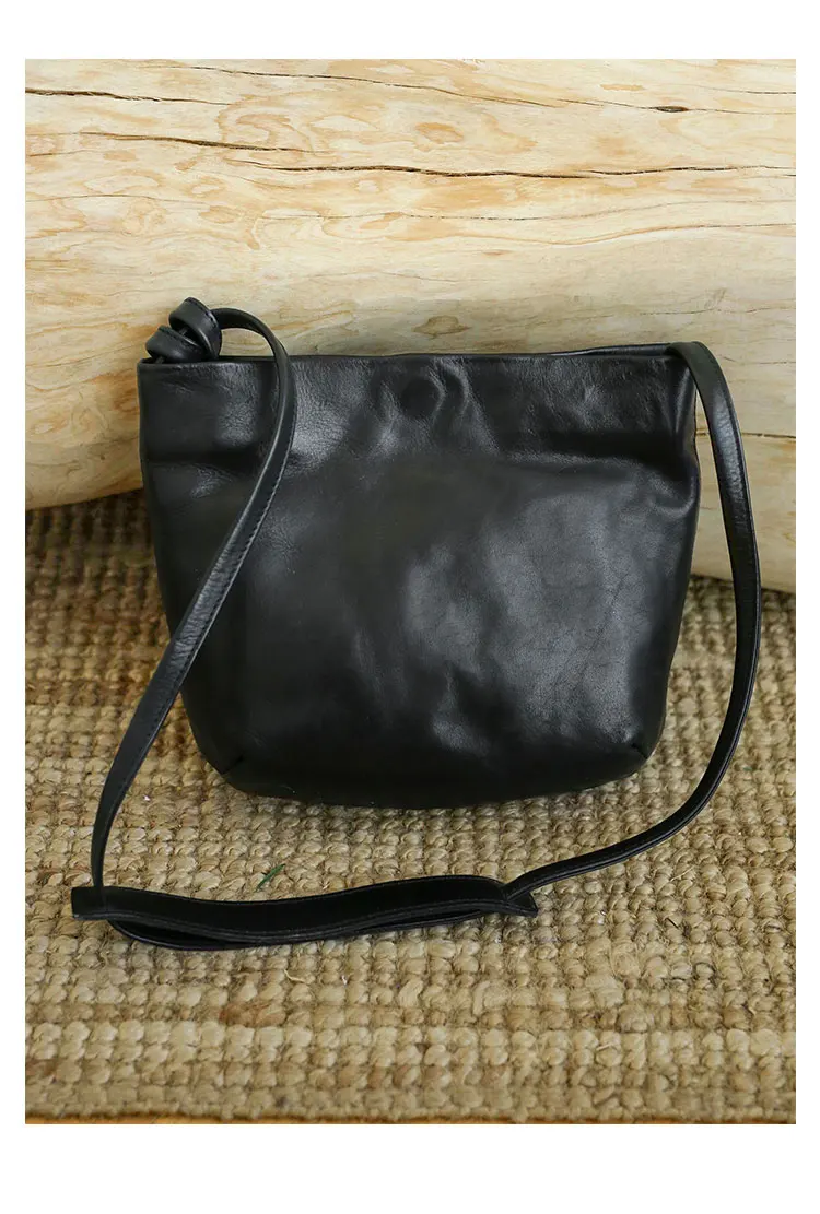 Designer handgefertigte Damen-Umhängetasche aus pflanzlich gegerbtem Rindsleder, minimalistische Vintage-Luxus-Umhängetasche aus echtem Leder für Damen – Detail 27