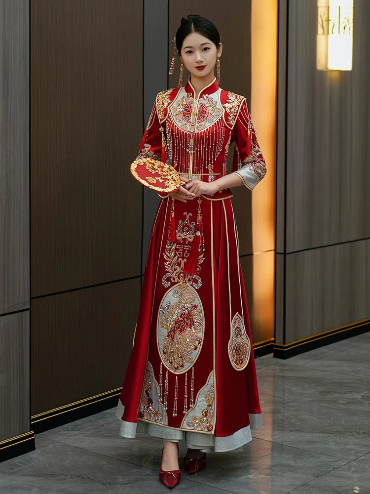 

Exquisite Embroidery Chinese Style Marriage Set Bride Wedding Dress Cheongsam Retro Tassel Bride Gift Toast Clothing