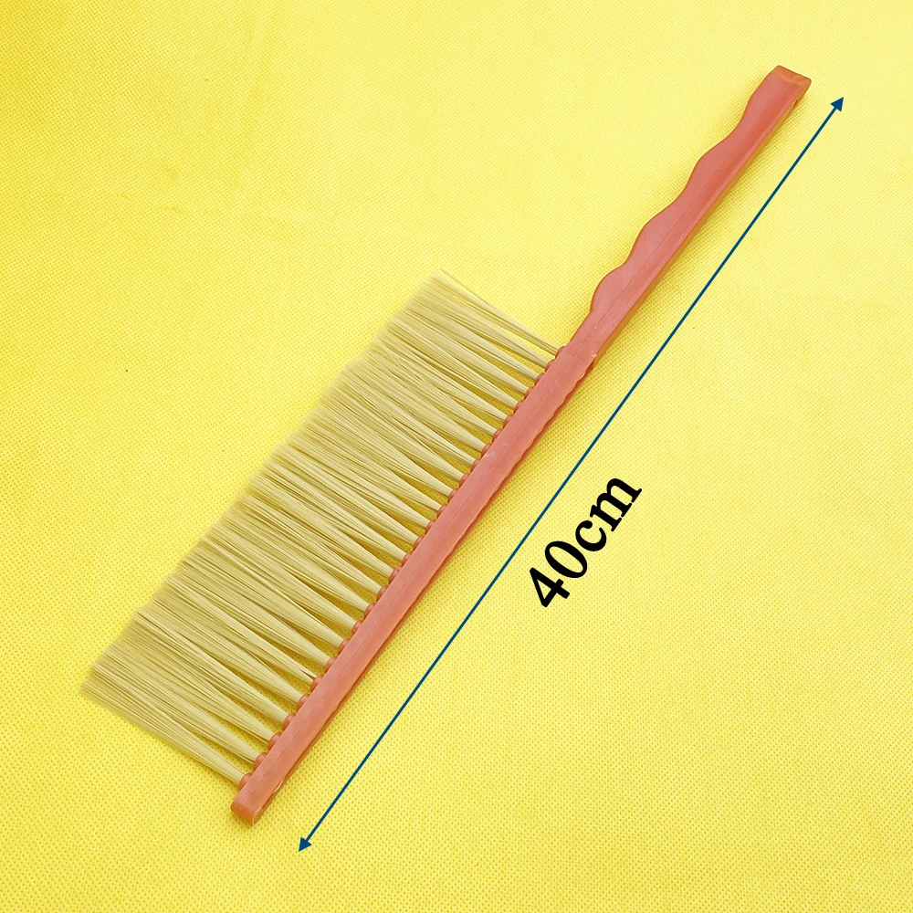Beekeeping Tools Beehive Broom Sweeper 1PCS