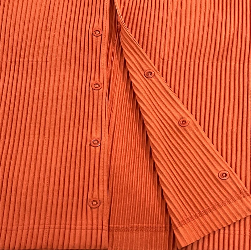 Miyake Folds 2024 Spring New Slim-fit Unisexual Wind Coat Long Sleeve Lapel Lined Pleated Cardigan Top Male 5