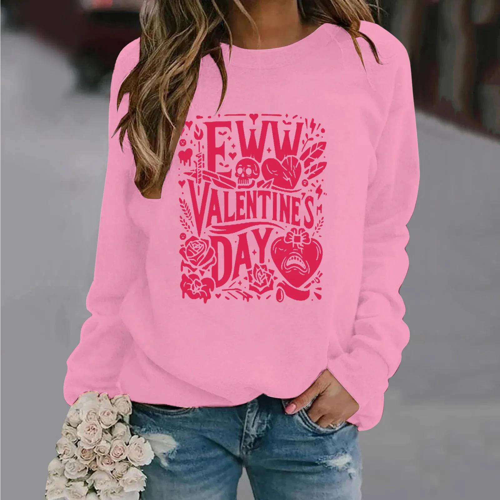 

Women's Valentine's Day English Letters Printed Sweatshirt Love Shirt Valentine's Day preppy style Graphic aesthetic