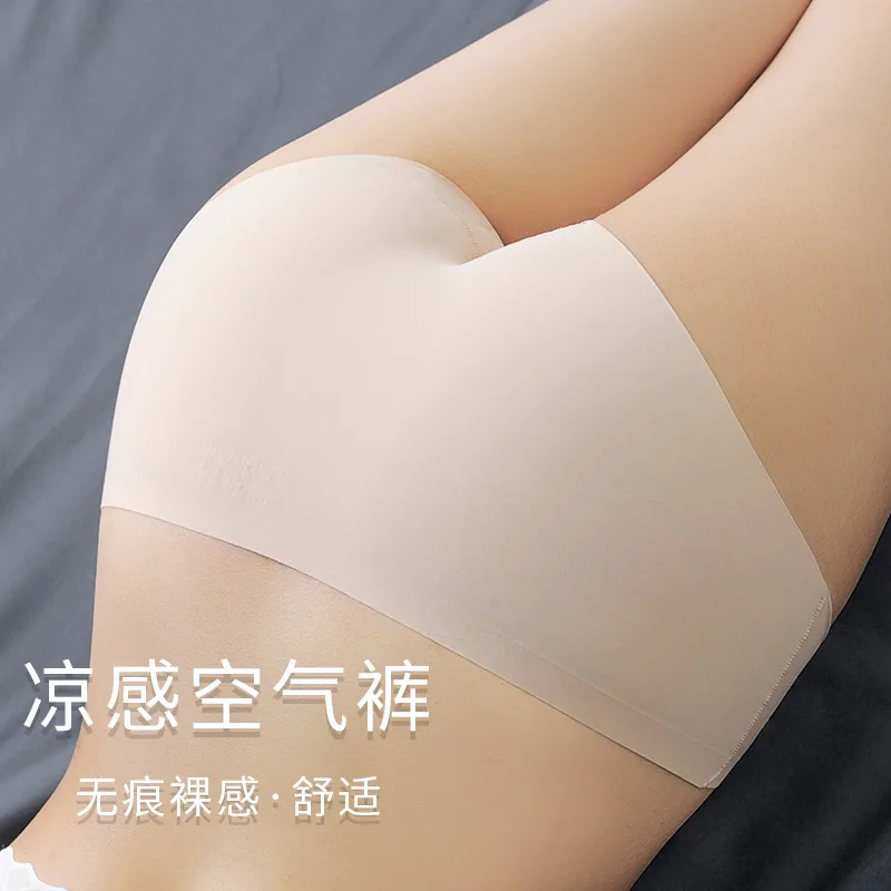 4 Pcs Panties feminine charming, low waist breathable, traceless comfortable girls' large size briefs