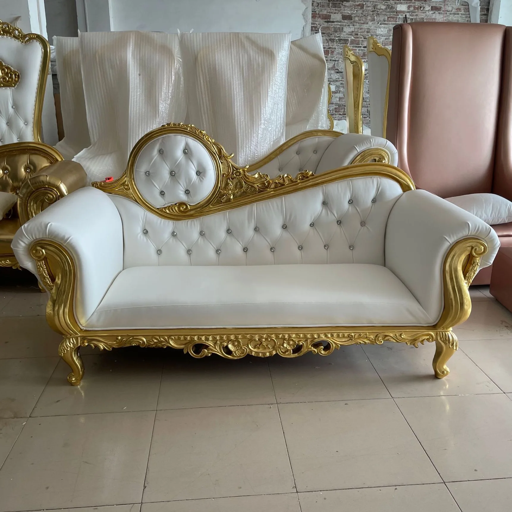 Luxury Party Furniture White Gold Wedding Royal King Throne Chair Queen Sofa