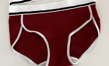red-panties