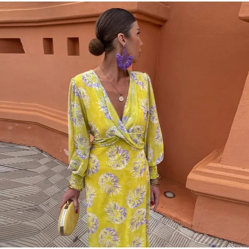 Vestidos Zizane, Vestidos Zara, Vestidos Renner, vestidos feminino, Vestidos Elegantes, vestidos e macacões, Vestidos e Conjuntos, Vestidos de coquetel para mulheres, Vestidos C&A, vestidos Vestido Zara, Vestido Renner, Vestido Longo Zara, Vestido Longo Renner, Vestido Elegante, vestido carmim, Vestido C&A