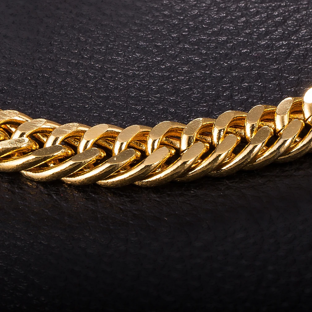 Love & Annie Cuban Chain Necklace for Men Women, Curb Link Chain Chokers, Vintage Gold Tone Solid Metal Colla