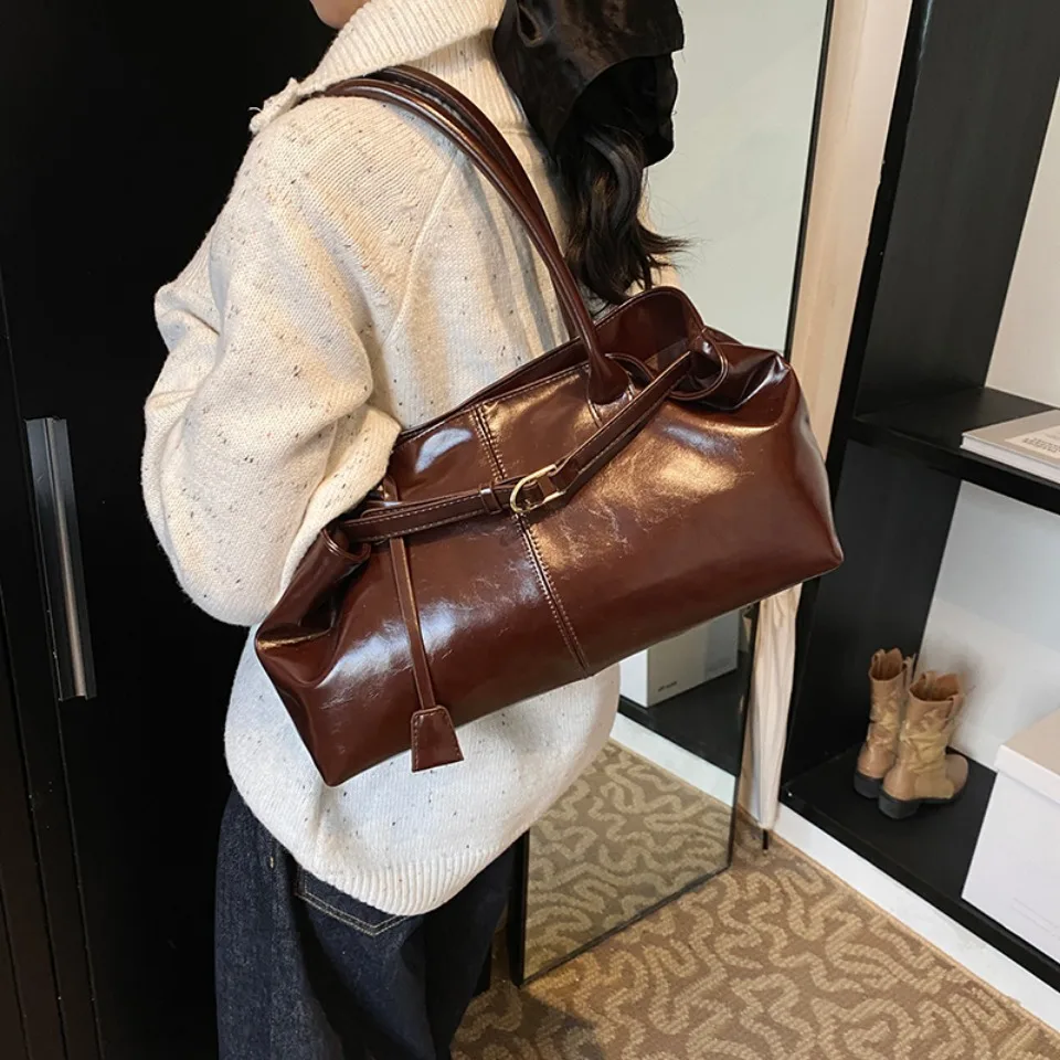 Borsa hobo in pelle PU olio Borsa a tracolla slouchy Borsa retrò con manico superiore Borse da lavoro grandi per donne Gilrls Tote Lavoro Shopping Viaggi - immagine 3