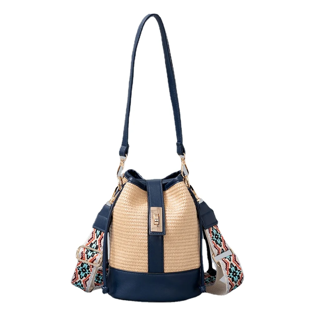 Handmade Straw Bag Exquisite Straw Bright Colors High Sense Niche Crossbody Bucket Bag Commuter Woven Shoulder Bag for Women
