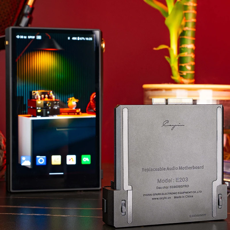 Cayin N6iii E203 Digital Audio Player with Replaceable Audio
