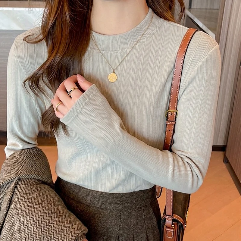 light khaki
