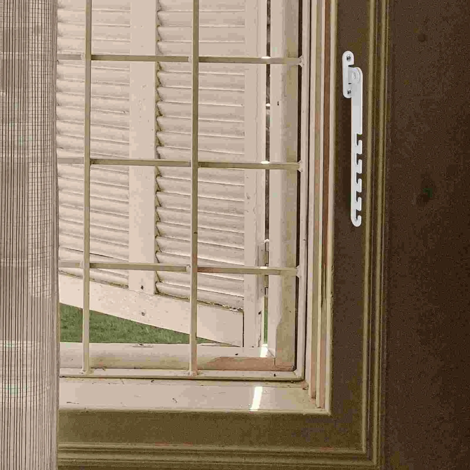 Slide image 60664674f6904b6f917e885f8962a551