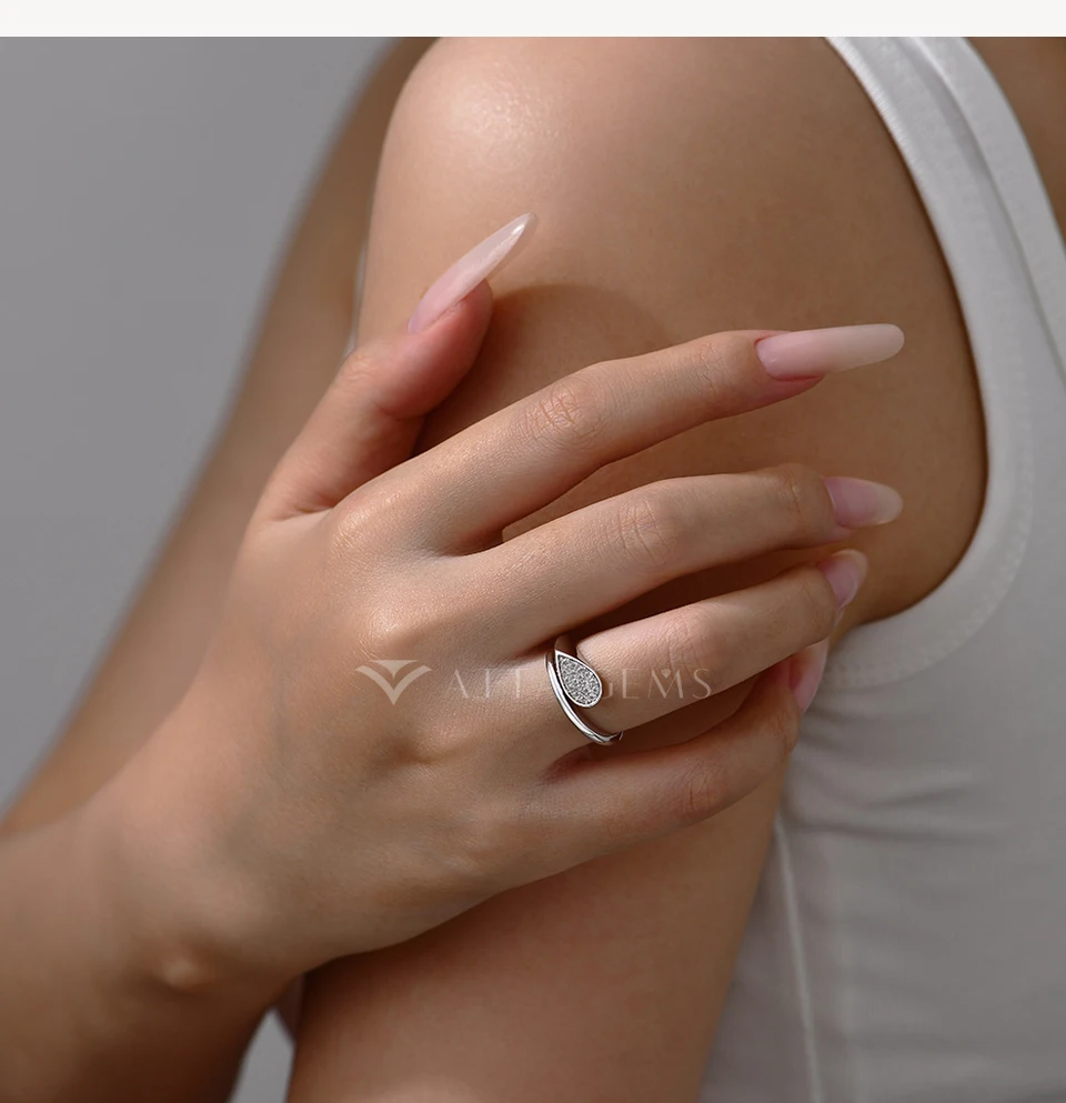 S050ea2e1b3864c41bdda6375cd3e7712F