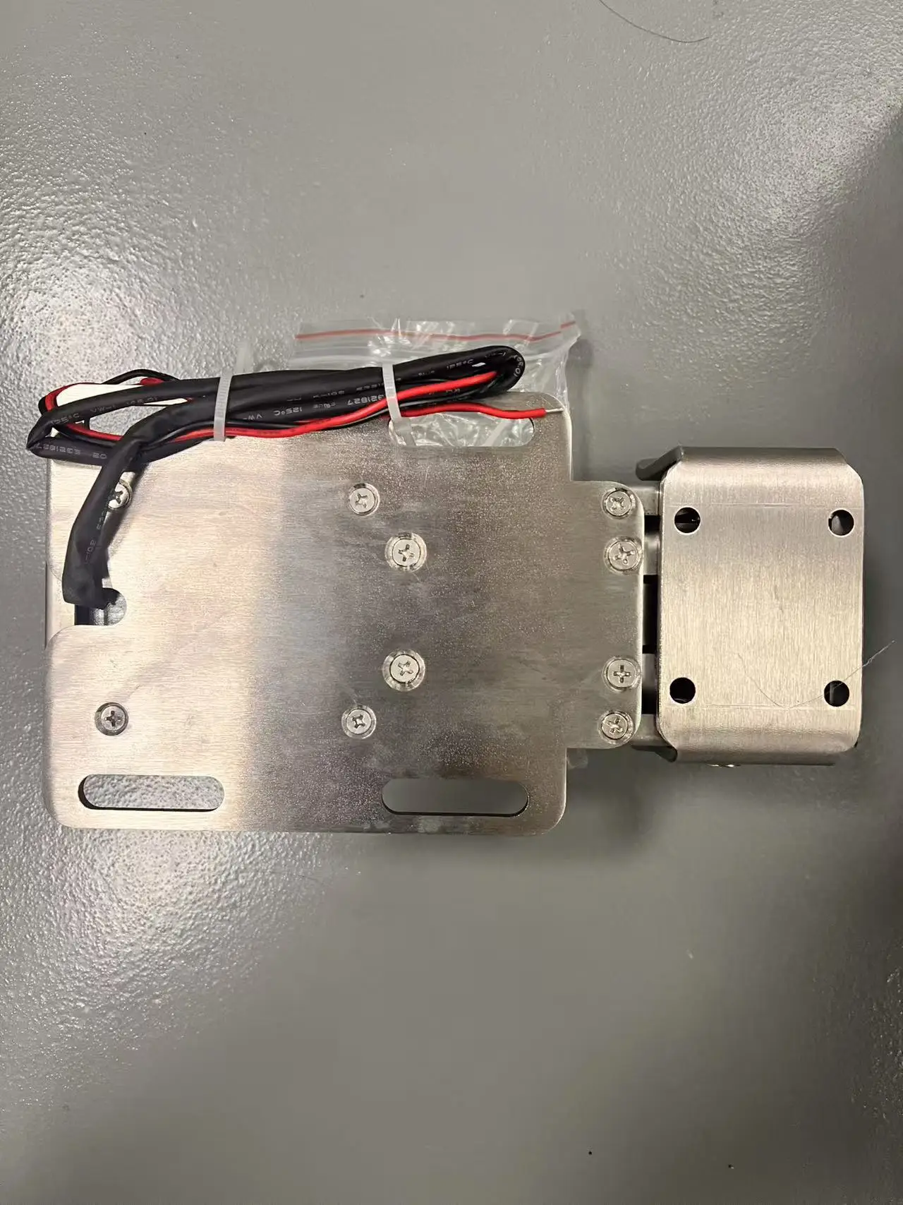 DC24V Automatic Sliding Door Bolt Lock Outdoor Courtyard Lock Electric Automatic