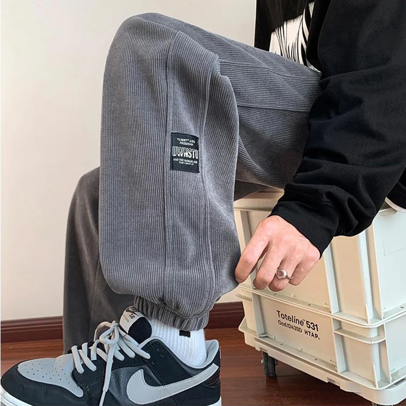 Light gray [regular style]