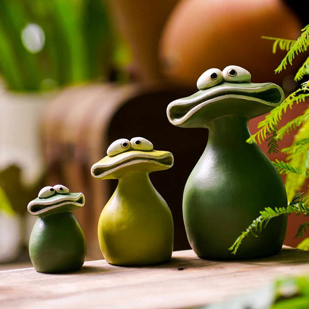 Indoor And Outdoor Universal Big Mouthed Frog Ornaments For Every Setting Easily Integrating Into Big Frog 11.5x10x17.5cm