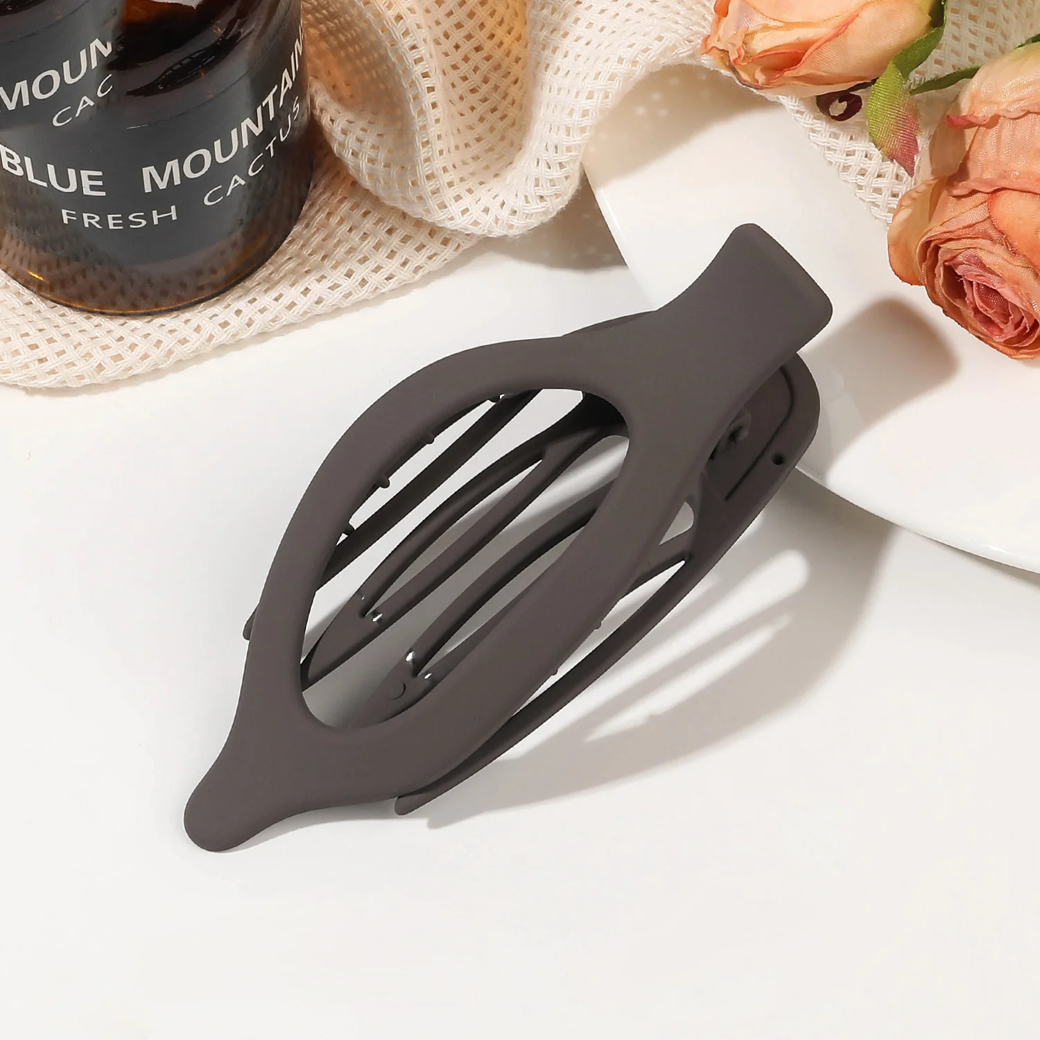 Pinza per capelli opaca da donna elegante molletta in acrilico_voghion.com